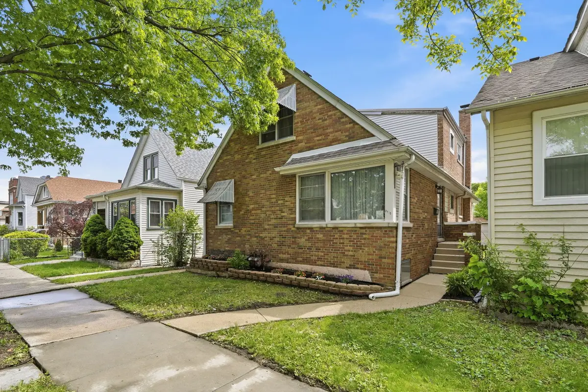 2705 N Monitor Avenue, Chicago, IL 60639 - #1
