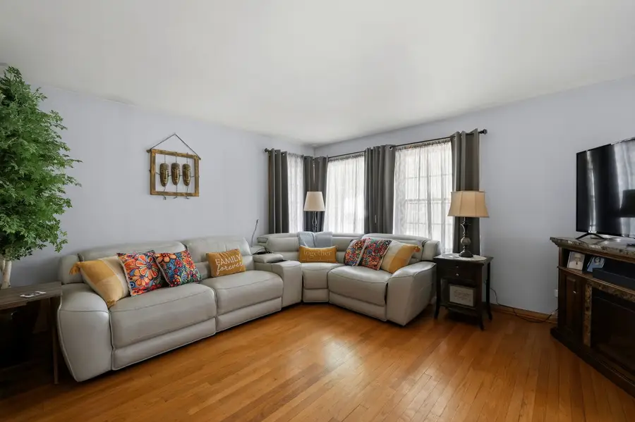 2705 N Monitor Avenue, Chicago, IL 60639 - #3