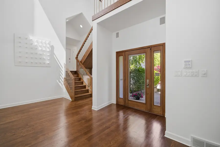 124 Ravinoaks Lane, Highland Park, IL 60035 - #2