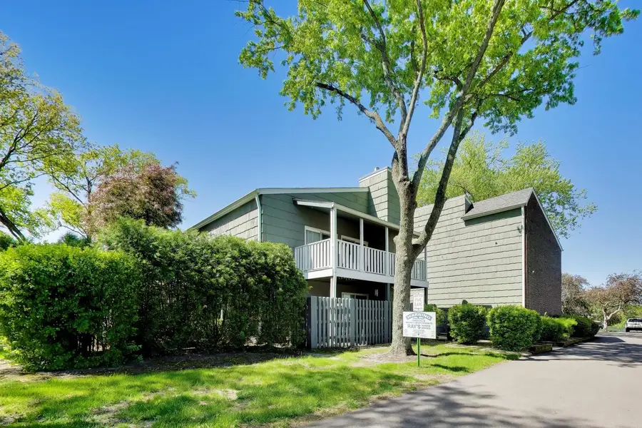 1520 Stonebridge Trail #2-1, Wheaton, IL 60189 - #2