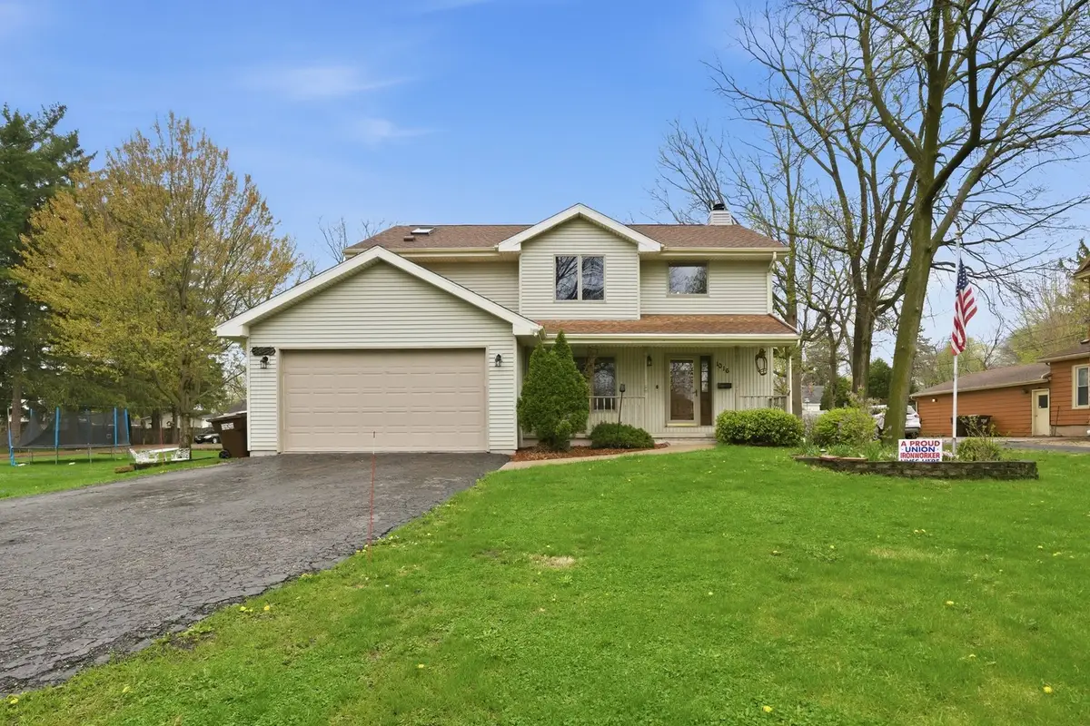 1016 N 7th Street, Rochelle, IL 61068 - #1