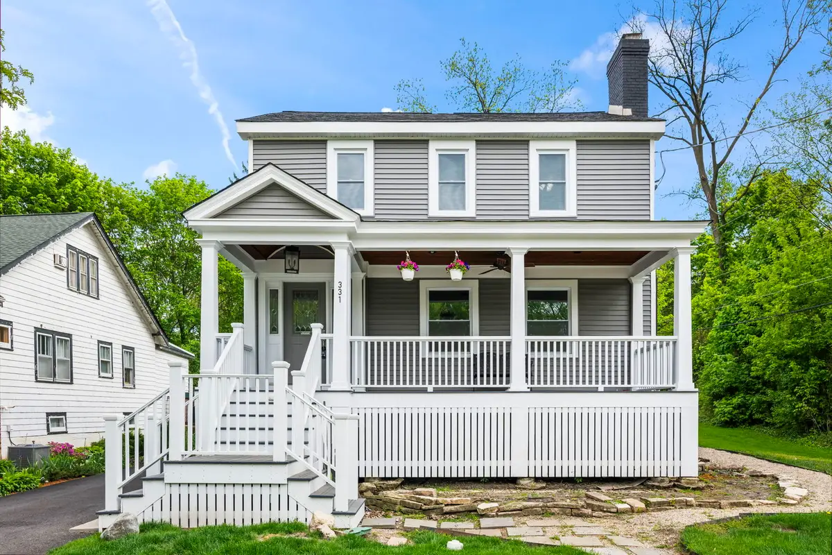 331 E Russell Street, Barrington, IL 60010 - #1
