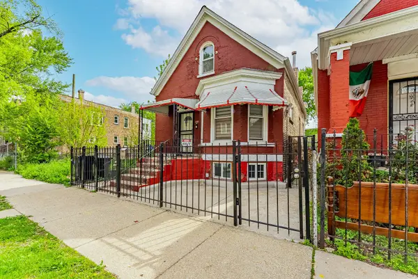 705 N Ridgeway Avenue, Chicago, IL 60624