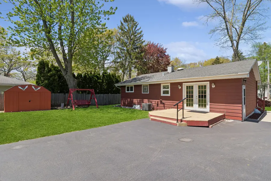 2703 11th Street, Winthrop Harbor, IL 60096 - #3