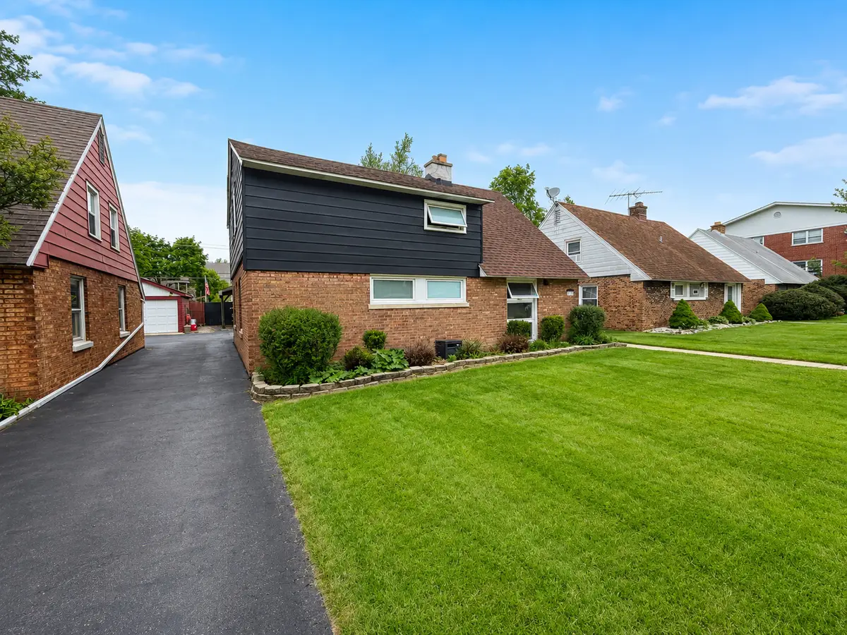 4316 Elm Avenue, Lyons, IL 60534 - #1