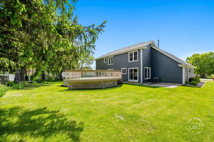1600 Huntington N Drive, Algonquin, IL 60102 - #2