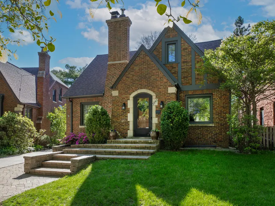 5941 N Knox Avenue, Chicago, IL 60646 - #3