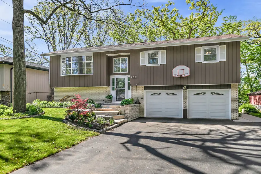 602 Delaware Drive, Lake In The Hills, IL 60156 - #2