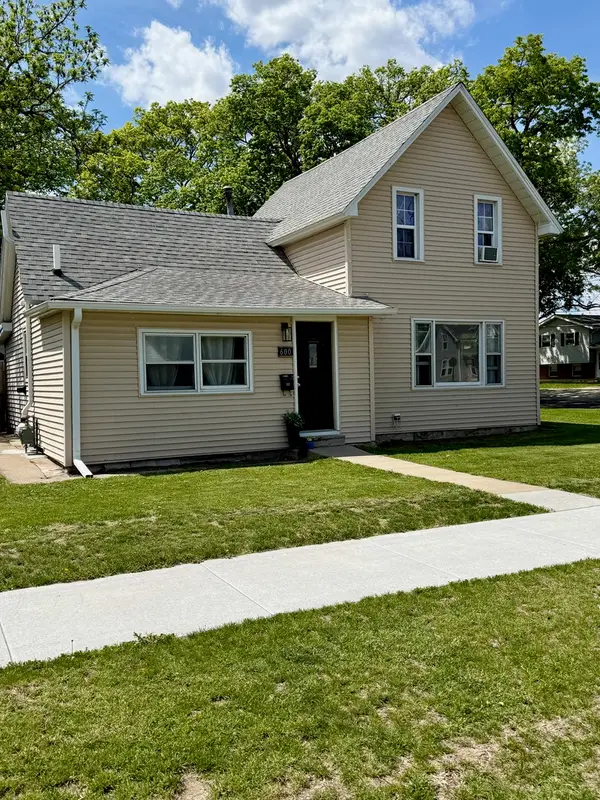 600 Avenue A Avenue, Rock Falls, IL 61071