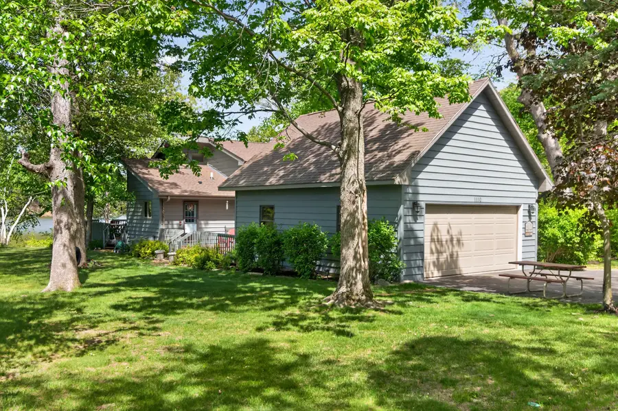 1110 White Pine Drive, Dixon, IL 61021 - #2