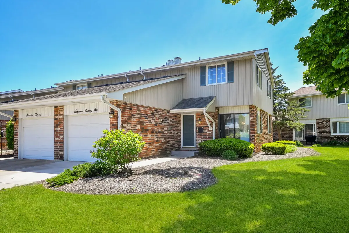 1696 Darwin Court, Wheaton, IL 60189 - #1