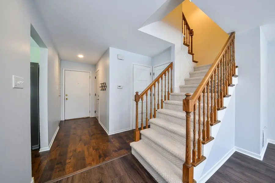 1696 Darwin Court, Wheaton, IL 60189 - #2