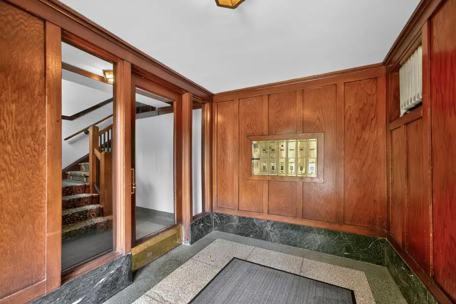 5443 S East View Park #2, Chicago, IL 60615 - #2