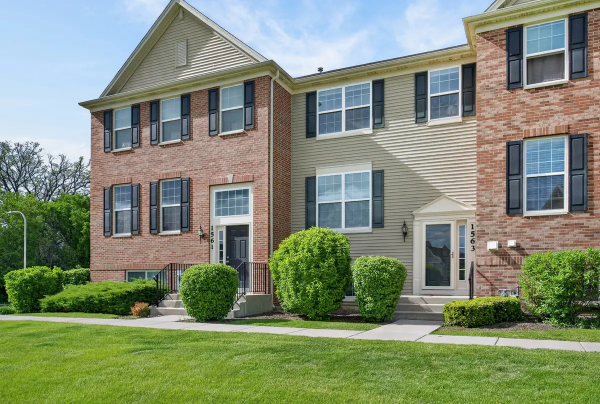 1563 Deer Pointe Drive, South Elgin, IL 60177 - #1