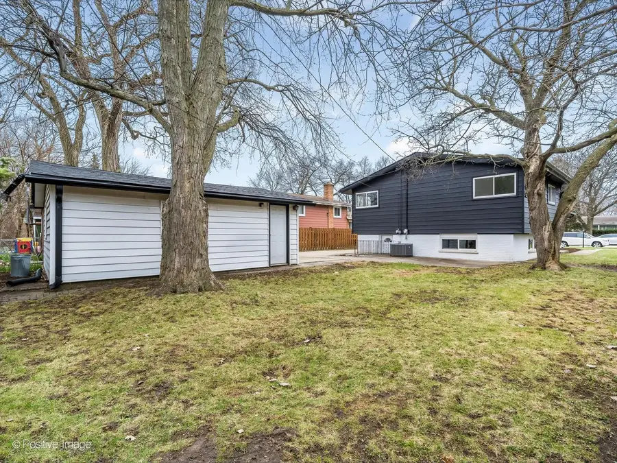 8429 Mason Avenue, Morton Grove, IL 60053 - #2