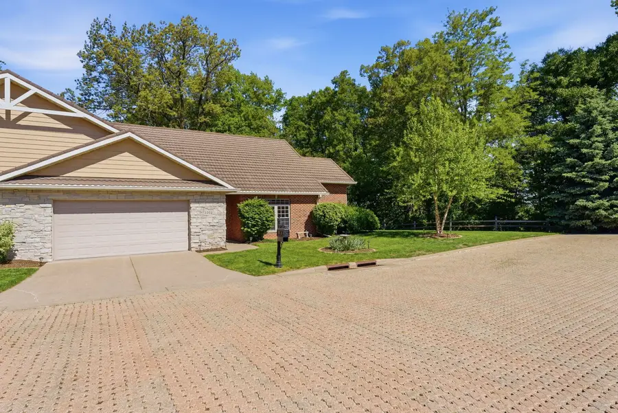 1002 2nd Street Court, Moline, IL 61265 - #2
