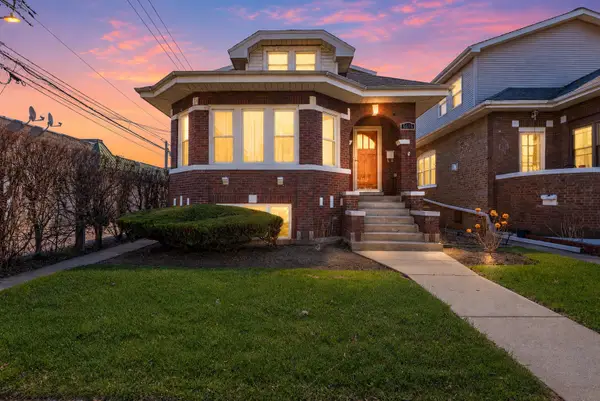 5615 W Henderson Street, Chicago, IL 60634