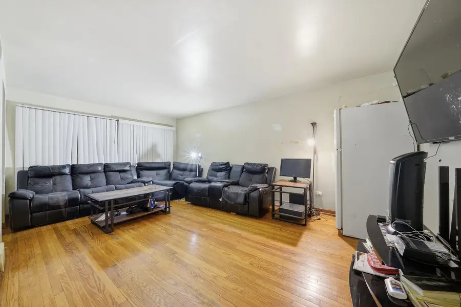 13921 S Stewart Avenue, Riverdale, IL 60827 - #2