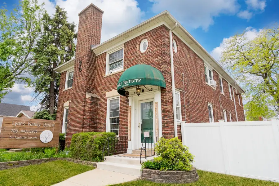 4212 Joliet Avenue, Lyons, IL 60534 - #2