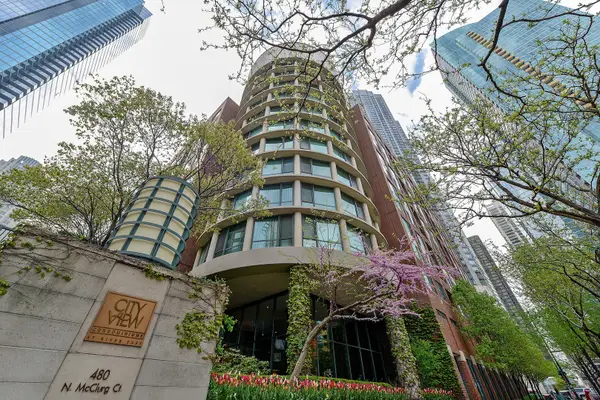 480 N Mcclurg Court #P-286, Chicago, IL 60611