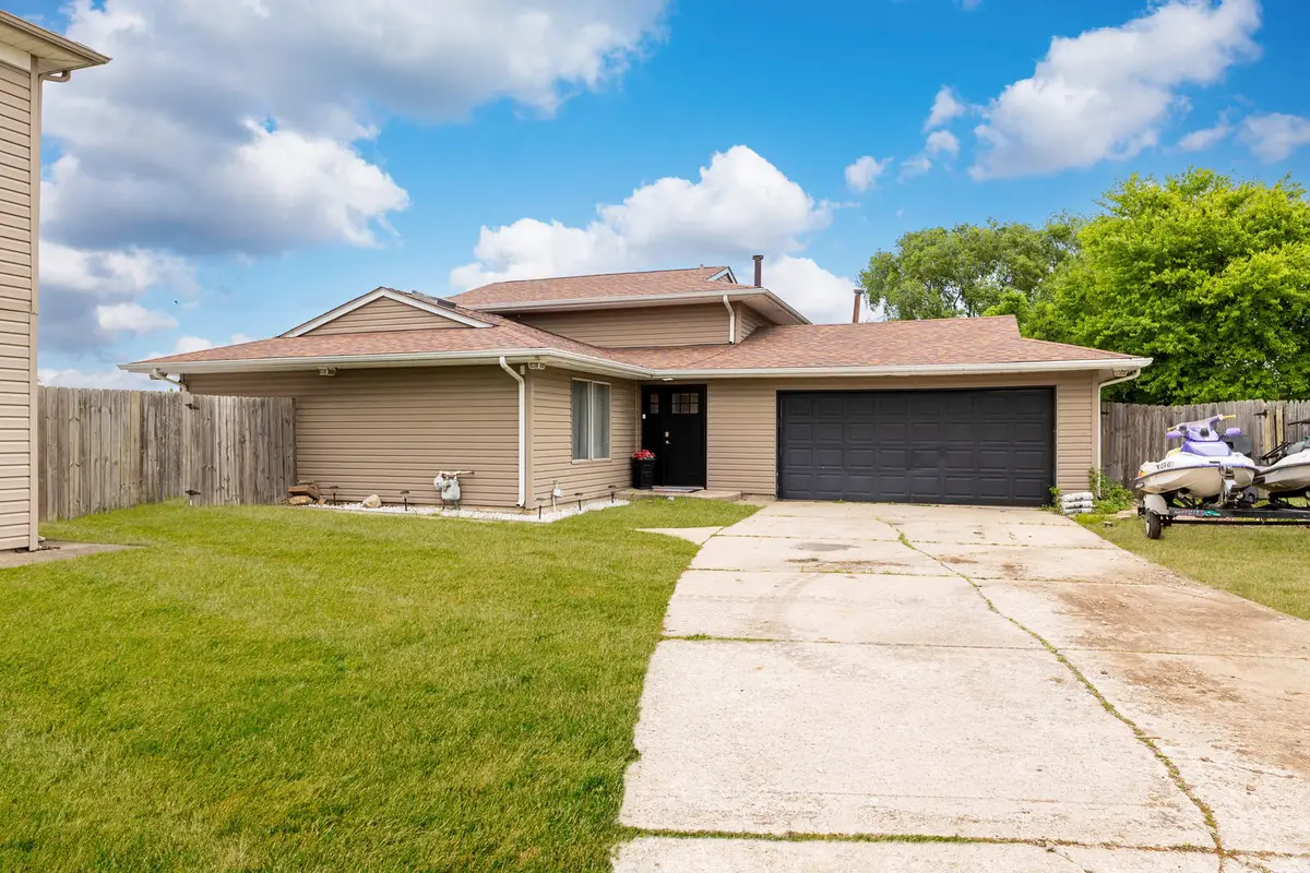 825 Copley Lane, Joliet, IL 60431 - #1