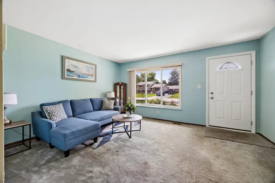 120 Olympic Drive, Bolingbrook, IL 60440 - #2