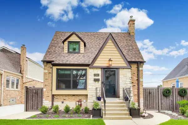 7347 N Overhill Avenue, Chicago, IL 60631