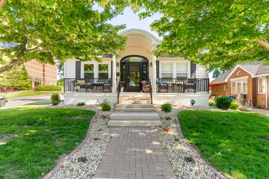 1327 5th Street, Peru, IL 61354 - #2