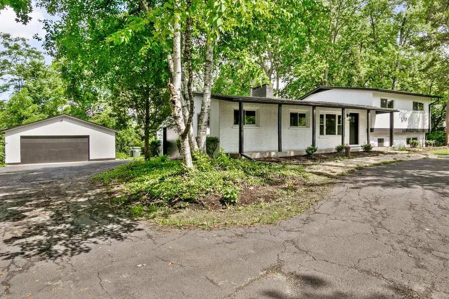 617 S Busse Road, Mount Prospect, IL 60056 - #2