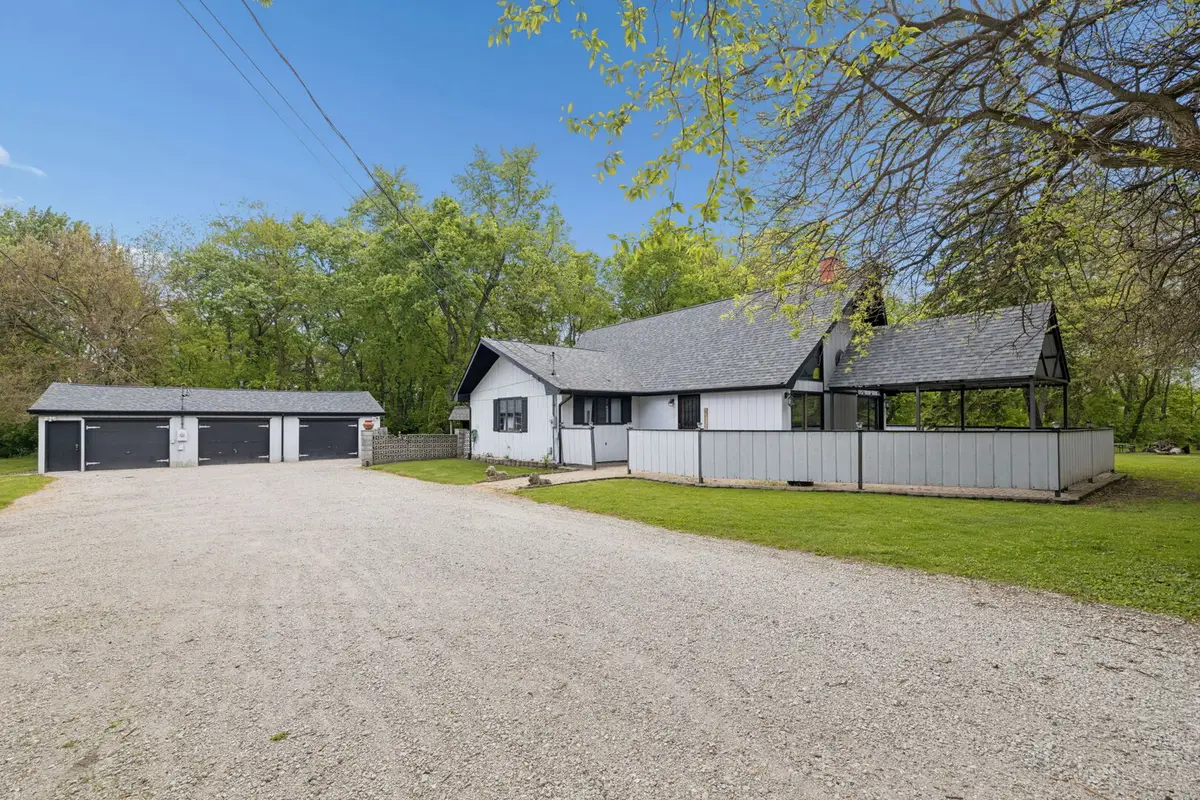 336 E Joliet Highway, New Lenox, IL 60451 - #1