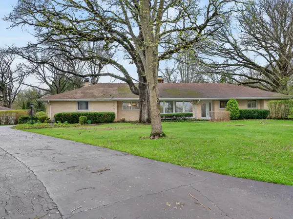 3273 Merrimac Lane, Long Grove, IL 60047