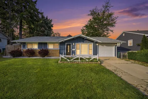 6 Beacon Avenue, Romeoville, IL 60446