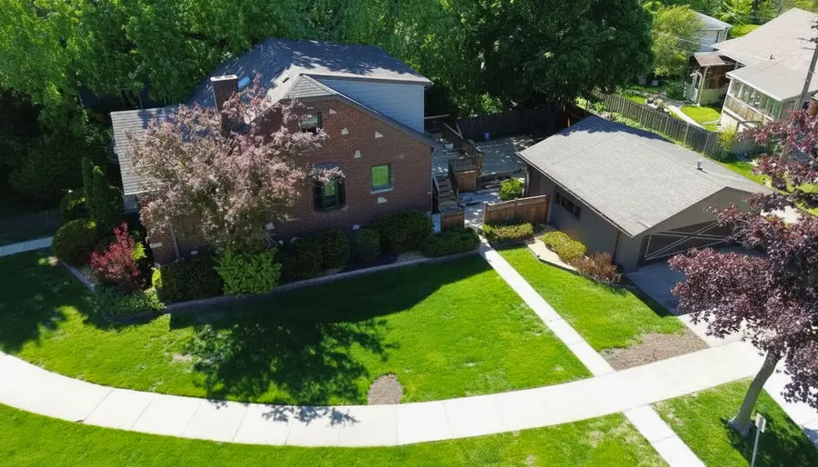 8502 Parkview Avenue, Brookfield, IL 60513 - #3