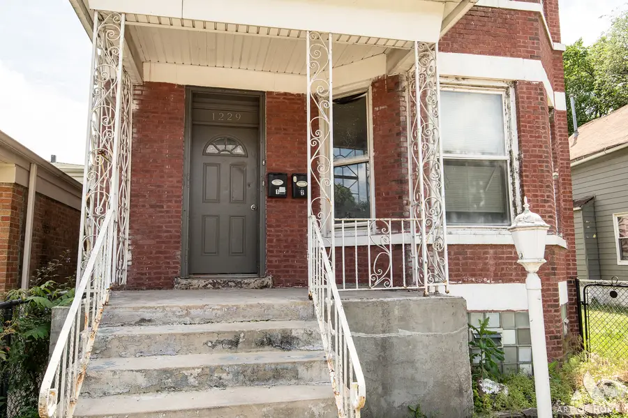 1229 E 71st Street, Chicago, IL 60619 - #3