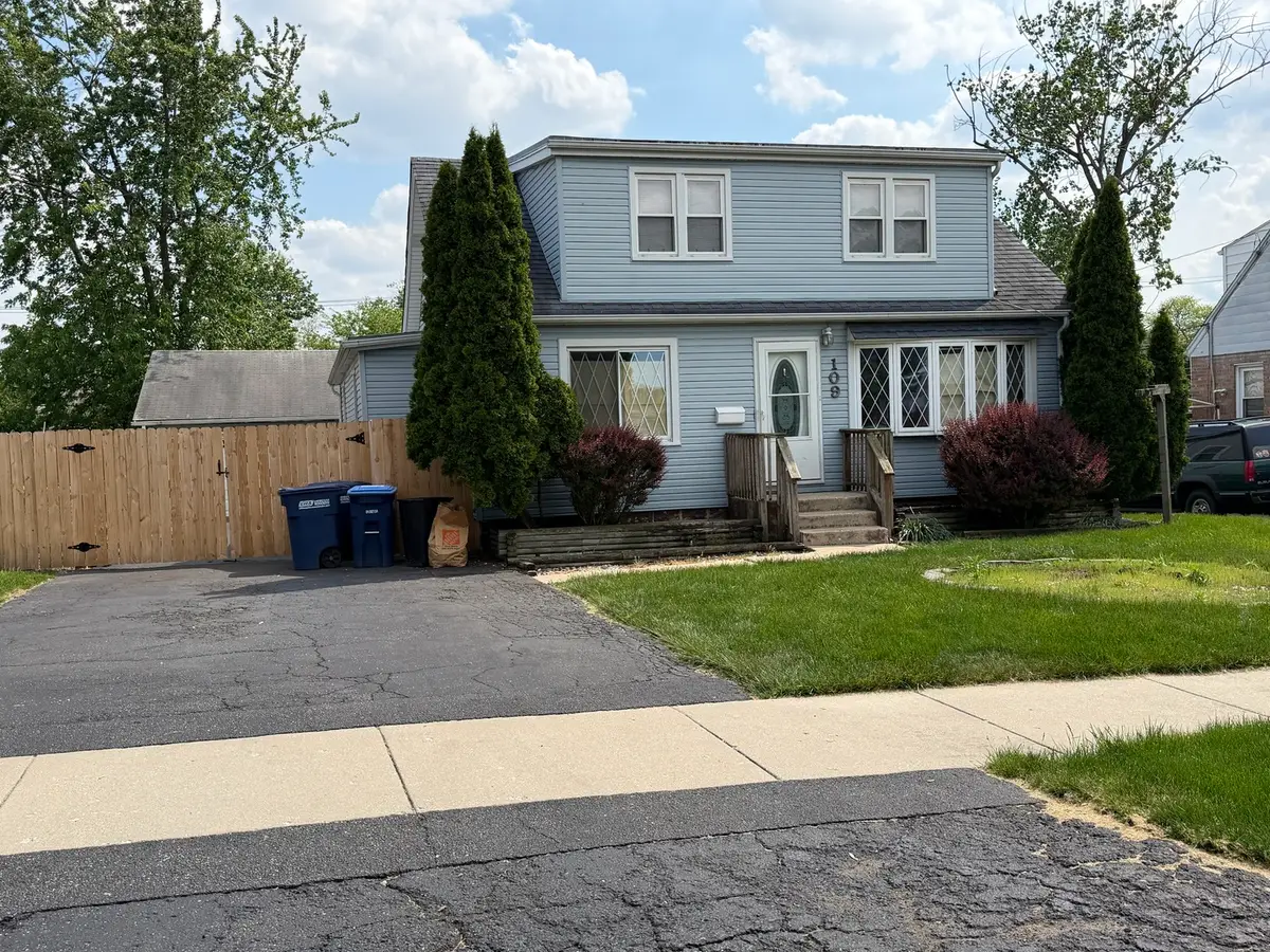 109 Village Drive, Northlake, IL 60164 - #1