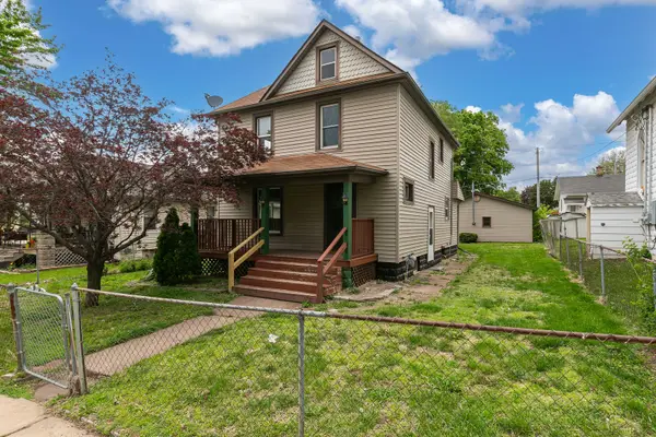 1915 3x Avenue, East Moline, IL 61244