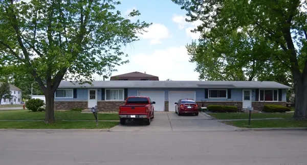 903-905 West Street, Harvard, IL 60033