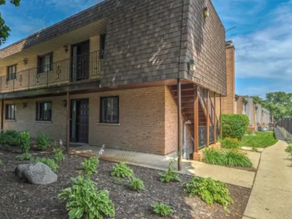 520 E Main Street #1C, Barrington, IL 60010