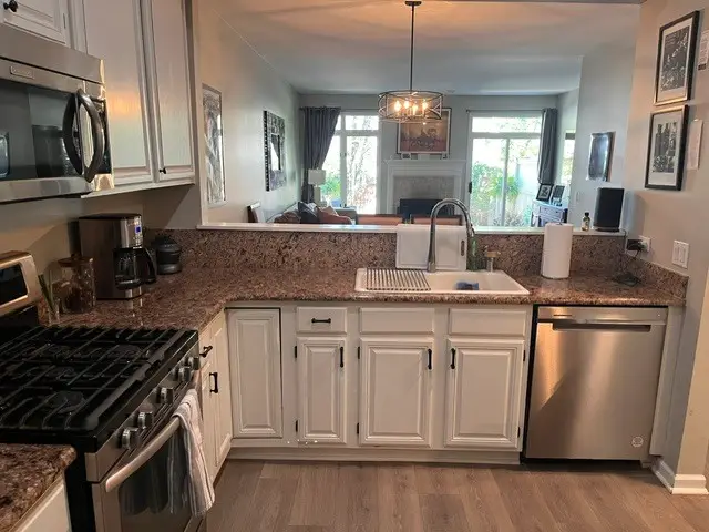 4252 W Harrington Lane, Chicago, IL 60646 - #3