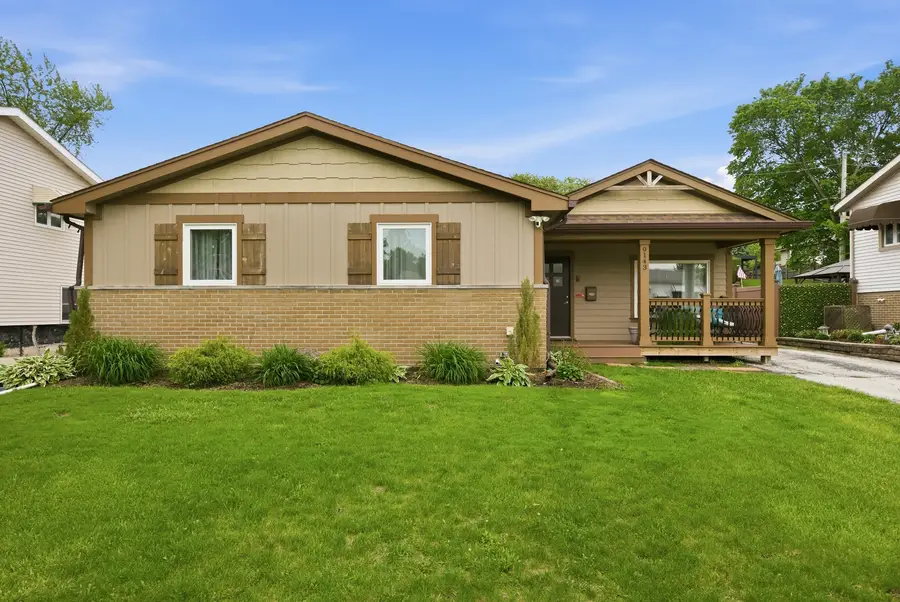 9143 W 92 Street, Hickory Hills, IL 60457 - #2