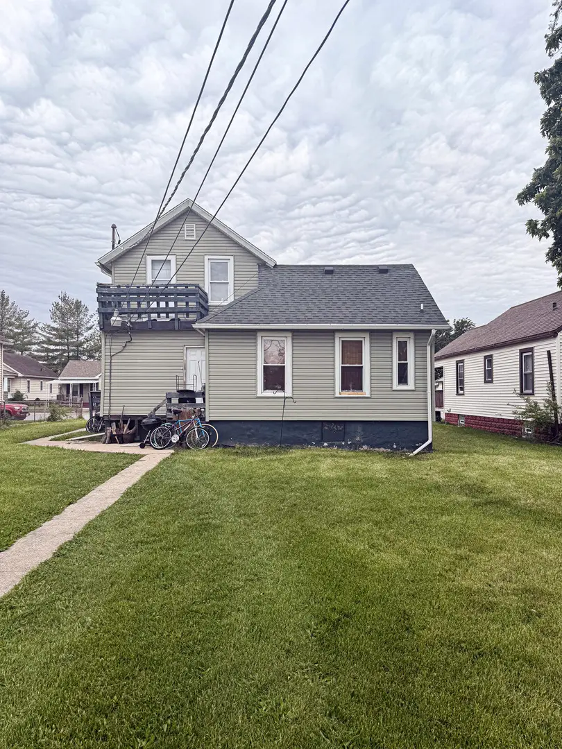 946 S Schuyler Avenue, Kankakee, IL 60901 - #3