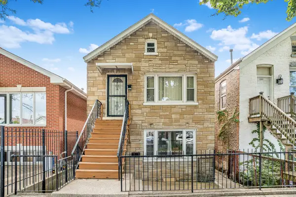 3339 S Bell Avenue, Chicago, IL 60608