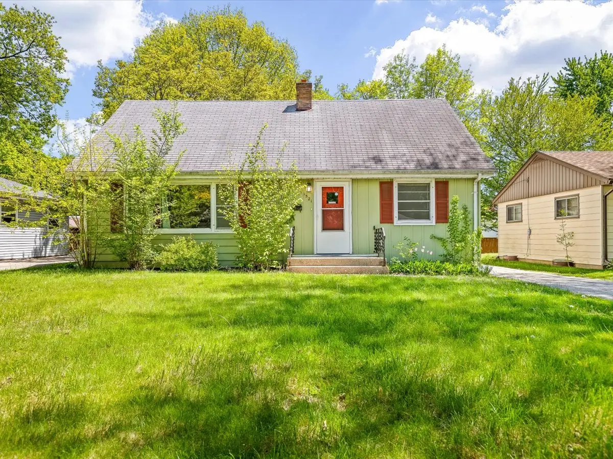 1521 Chelsea Avenue, Rockford, IL 61107 - #1