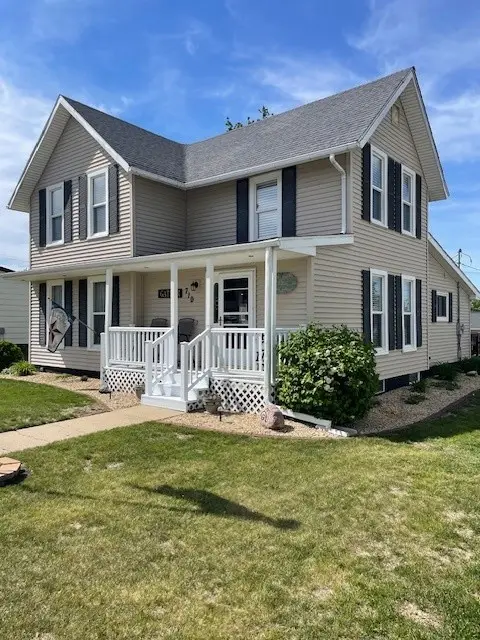 710 Fulton Street, Grand Mound, IA 52751