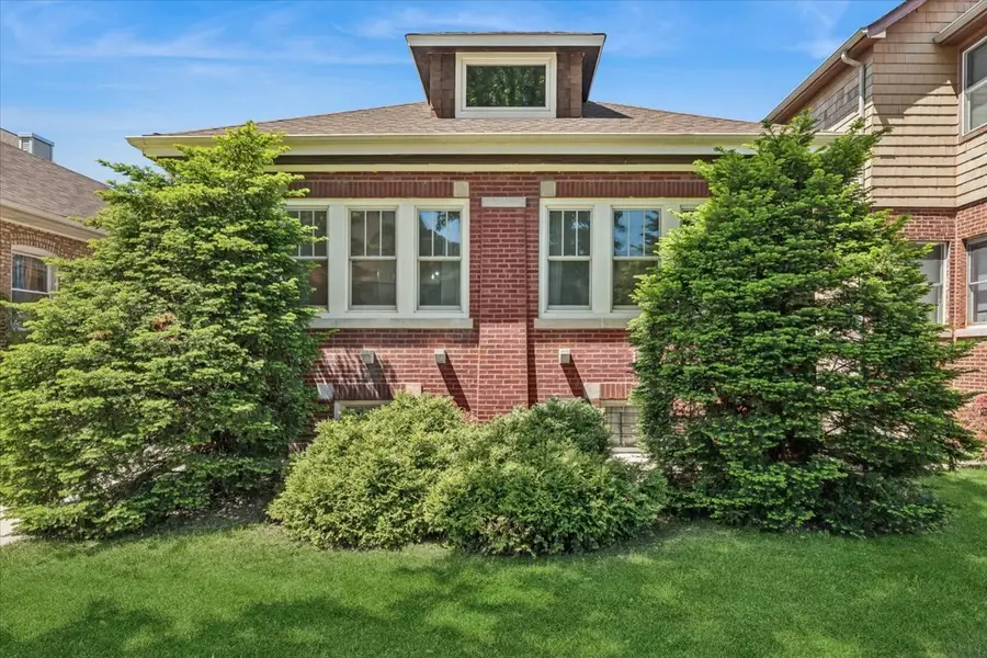 3810 N Mozart Street, Chicago, IL 60618 - #2