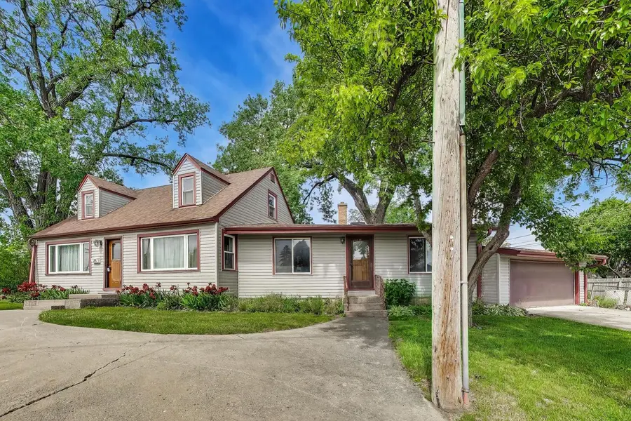264 E Armitage Avenue, Northlake, IL 60164 - #3