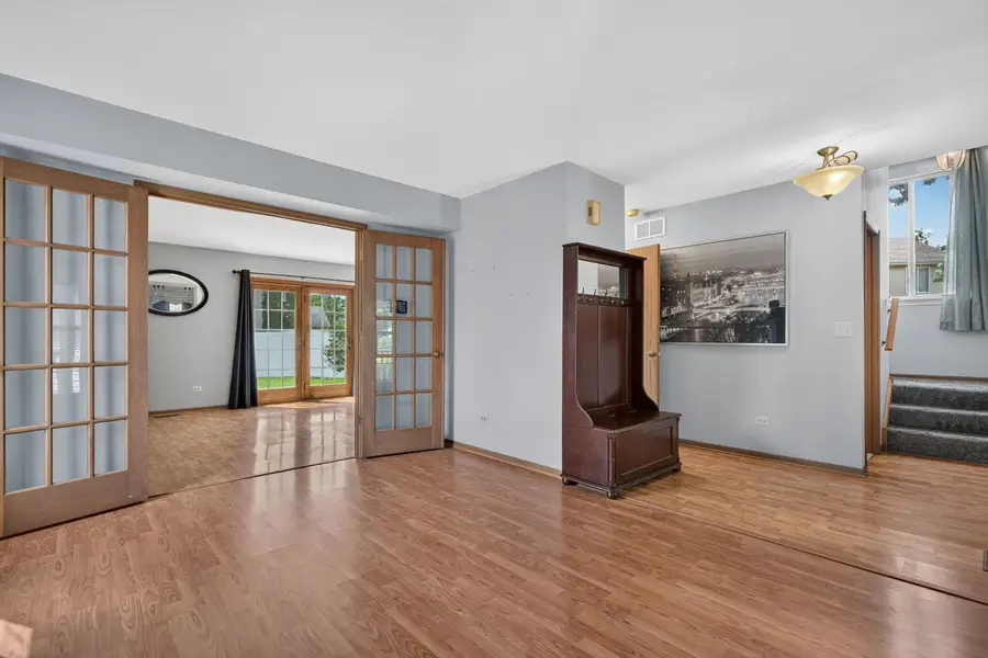 667 Harvest Drive, Bolingbrook, IL 60490 - #3