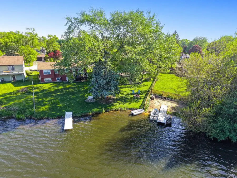 2004 Sprucewood Lane, Lindenhurst, IL 60046 - #2
