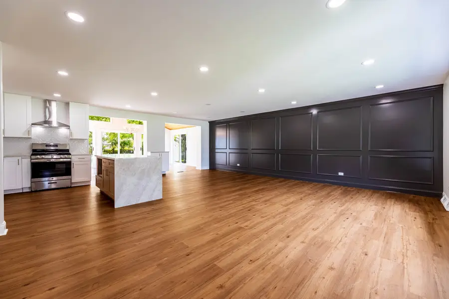 9S215 Florence Avenue, Downers Grove, IL 60516 - #3