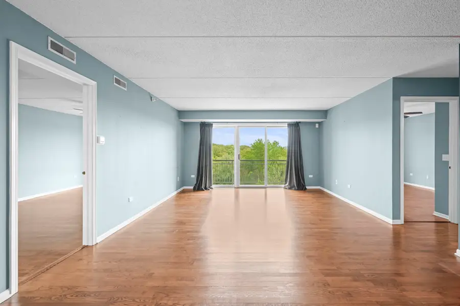 6807 N Milwaukee Avenue #601, Niles, IL 60714 - #2